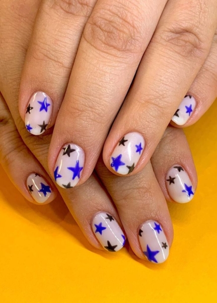 20 Fourth of July Nail Ideas That'll Get You Compliments The Entire Long Weekend