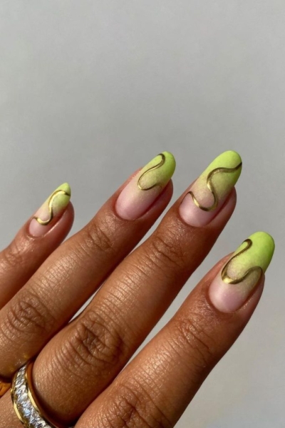 20 Ombré Nail Ideas For When You Can't Choose Just One Color