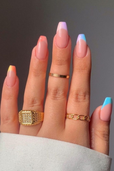 20 Ombré Nail Ideas For When You Can't Choose Just One Color