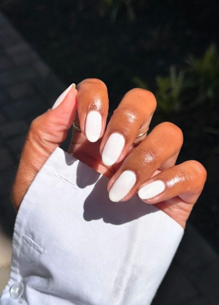 22 White Nail Ideas For When You Need a Blank Slate