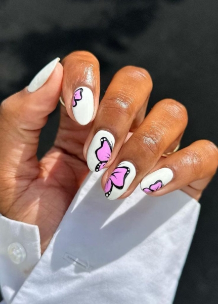 22 White Nail Ideas For When You Need a Blank Slate