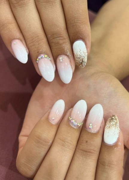 22 White Nail Ideas For When You Need a Blank Slate