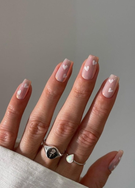 22 White Nail Ideas For When You Need a Blank Slate