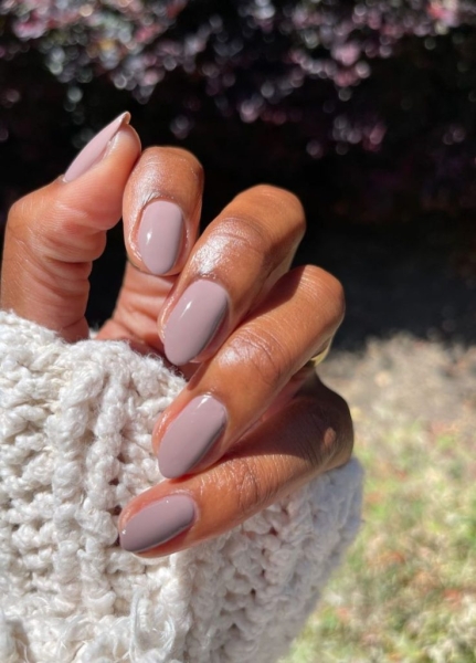 Love Quiet Luxury? These French Girl Nail Ideas Have Your Name All Over Them