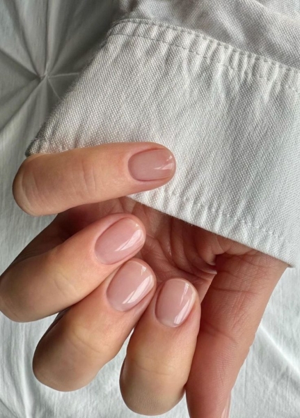 Love Quiet Luxury? These French Girl Nail Ideas Have Your Name All Over Them