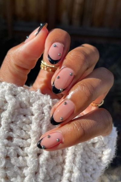 Pack Your Bags: Here are 40 Vacation Nail Ideas for Your Next Trip