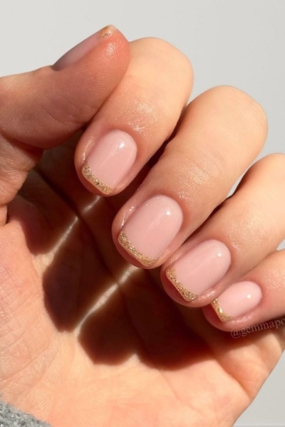 The Micro French Manicure Is Our Favorite Nail Trend Yet