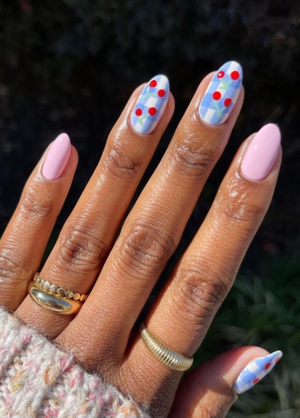 10 Picnic Nail Ideas That Are Perfect for the Height of Summer