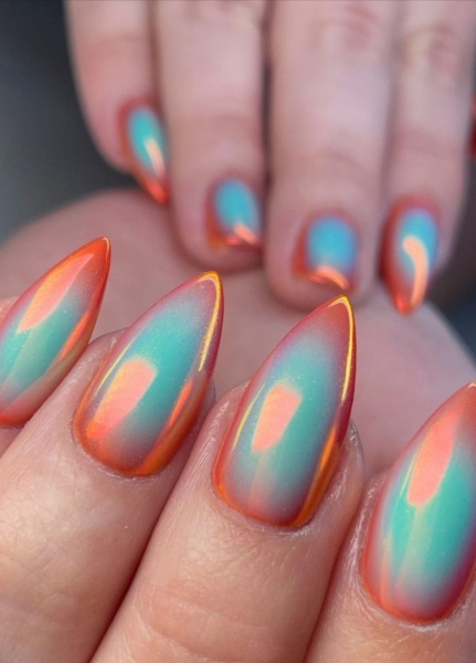 18 Aura Nail Ideas That Give Major Cool Girl Energy