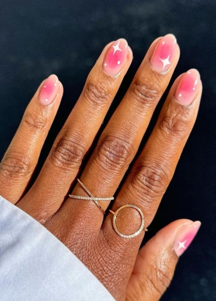 18 Aura Nail Ideas That Give Major Cool Girl Energy