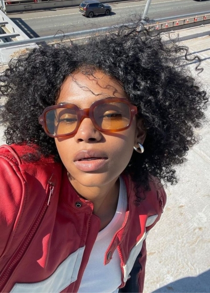 7 Cool Girl-Approved Sunglasses Brands to Try (That Aren't Ray-Ban)