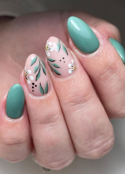 It's Peak Wedding Season: 40 Bridesmaid Nail Ideas to Match Any Theme