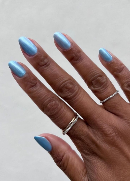 The Fall Nail Color You Should Try Next, According to Your Zodiac Sign