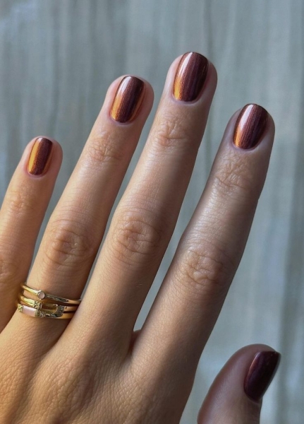 The Fall Nail Color You Should Try Next, According to Your Zodiac Sign