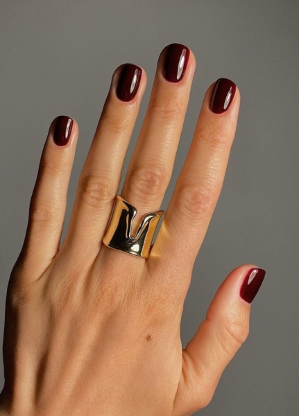 The Very Best Nail Colors of Fall 2023