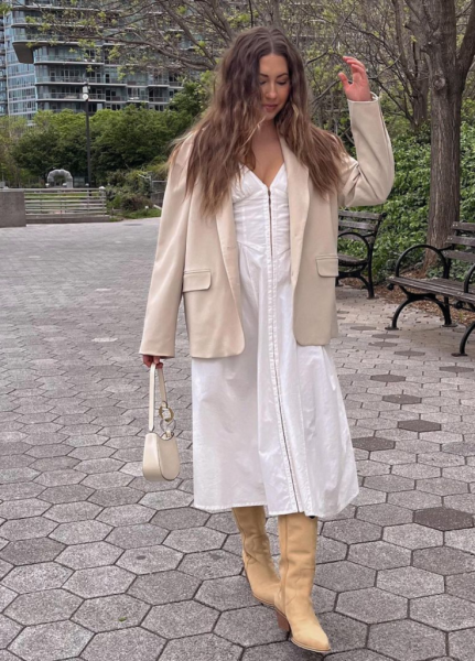 I’m a Stylist From Nashville–Take It From Me, This Is How to Style Cowboy Boots This Fall