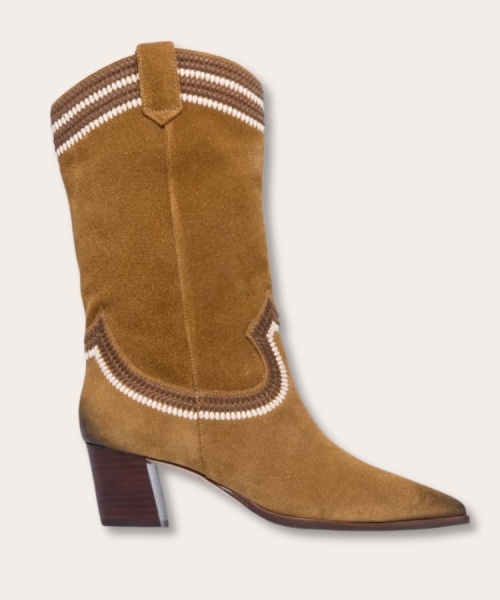 I’m a Stylist From Nashville–Take It From Me, This Is How to Style Cowboy Boots This Fall