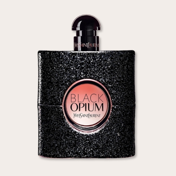 These 9 Vanilla Perfumes Will Be Your Most-Complimented Scent