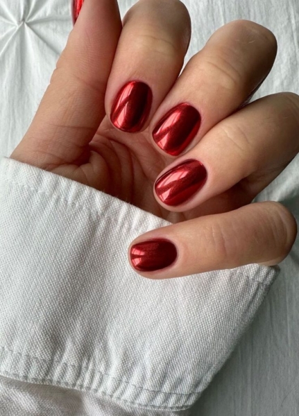 12 Chrome Nail Ideas to Spice Up Your Fall Mani