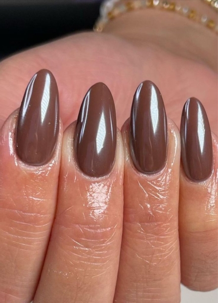 12 Chrome Nail Ideas to Spice Up Your Fall Mani