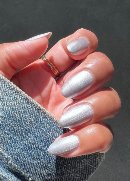 Here's the Fall Nail Color You Should Try Next, Based on Your Go-To Nail Shape