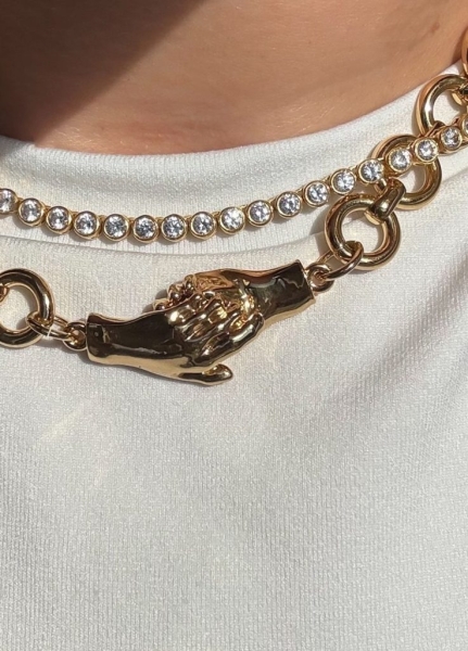 This Celeb-Loved, Lab-Grown Necklace Has Earned a Permanent Spot on Our Fashion Editor’s Neck